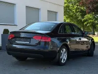 Gebraucht Audi A4 Attraction 120 PS (88 kW) 2011 Schwarz Limousine
