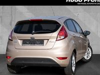 Gebraucht Ford Fiesta Celebration 101 PS (74 kW) 2017 Beige Limousine