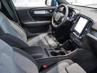 Gebraucht Volvo XC40 Core 163 PS (119 kW) 2025 Blau SUV
