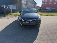 Gebraucht Opel Astra Innovation 179 PS (131 kW) 2010 Schwarz Limousine