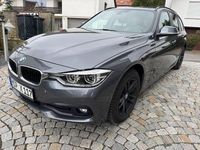 Gebraucht BMW 320 190 PS (139 kW) 2017 Grau Kombi