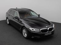 Gebraucht BMW 520 M Sport 190 PS (139 kW) 2023 Schwarz 2668 Kombi