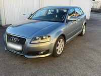 Gebraucht Audi A3 Ambiente 125 PS (91 kW) 2009 Grau Kleinwagen