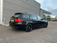 Gebraucht BMW 325 204 PS (150 kW) 2012 Schwarz Kombi