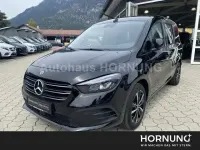Gebraucht Mercedes T180 Progressive 131 PS (96 kW) 2024 Schwarz Van / Kleinbus
