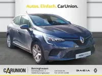 Używany Renault Clio V SE 67 KM (49 kW) 2021 Szary Sedan/Limuzyna