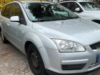 Second-hand Ford Focus 125 CP (91 kW) 2007 Gri Break