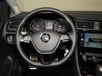 Gebraucht VW Golf VII IQ Drive 150 PS (110 kW) 2019 Blau metallic Kombi