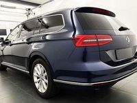 Gebraucht VW Passat Highline 150 PS (110 kW) 2017 Blau metallic Kombi