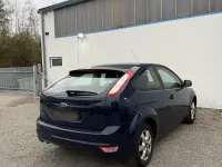 Second-hand Ford Focus 102 CP (75 kW) 2010 Albastru Coupe