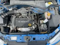Gebraucht Opel Corsa 75 PS (55 kW) 2004 Blau Kleinwagen