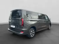 Neu VW Caravelle Style 170 PS (125 kW) 2026 Grau Van