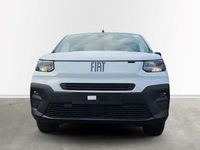 Neu Fiat Doblò 131 PS (96 kW) 2025 Weiss Van / Kleinbus