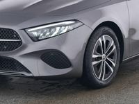 Gebraucht Mercedes A180 Advanced 136 PS (100 kW) 2024 Lack mountaingrau Limousine