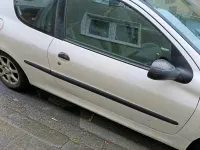 Gebraucht Peugeot 206+ 68 PS (50 kW) 2012 Weiß Kleinwagen