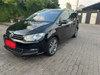 Gebraucht VW Sharan Life 140 PS (102 kW) 2014 Schwarz Van / Kleinbus
