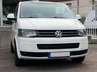 Gebraucht VW Caravelle 179 PS (131 kW) 2012 Weiß Van / Kleinbus