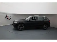 Gebraucht Mercedes GLC300 211 PS (155 kW) 2021 Unilack schwarz uni SUV