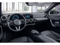 Gebraucht Mercedes CLA200 Shooting Brake 150 PS (110 kW) 2022 Kosmosschwarz (metallic) Kombi