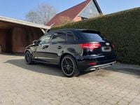 Gebraucht Audi A3 Sport 116 PS (85 kW) 2018 Schwarz Limousine