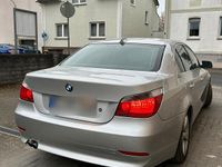 Gebraucht BMW 525 192 PS (141 kW) 2004 Silber Limousine