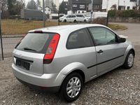 Gebraucht Ford Fiesta 60 PS (44 kW) 2003 Silber Kleinwagen