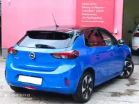 Używany Opel Corsa-e Elegance 100 kW (136 KM) 2021 Niebieski Hatchback