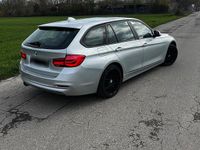 Gebraucht BMW 320 190 PS (139 kW) 2017 Grau Kombi