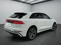 Gebraucht Audi Q8 286 PS (210 kW) 2023 Weiß SUV