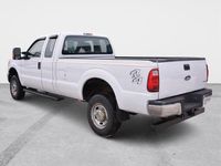 Gebraucht Ford V8 XL 390 PS (286 kW) 2016 Weiß SUV