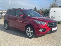 Gebraucht Ford Kuga ST-Line 150 PS (110 kW) 2019 Rubyrot (metallic) metallic SUV