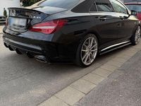 Gebraucht Mercedes CLA45 AMG AMG 381 PS (280 kW) 2017 Schwarz Limousine