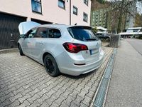 Gebraucht Opel Astra 125 PS (91 kW) 2011 Silber Kombi