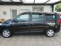 Gebraucht Dacia Lodgy Lauréate 102 PS (75 kW) 2017 Schwarz Van / Kleinbus