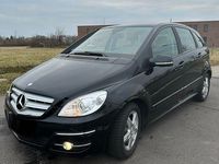 Gebraucht Mercedes B180 116 PS (85 kW) 2011 Schwarz Van / Kleinbus