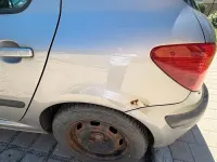 Gebraucht Peugeot 307 90 PS (66 kW) 2004 Silber Kleinwagen