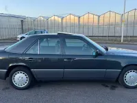 Gebraucht Mercedes 300 Sportline 147 PS (108 kW) 1990 Schwarz Limousine