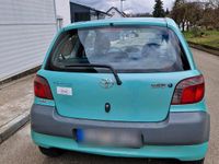 Gebraucht Toyota Yaris 60 PS (44 kW) 2001 Grün Kleinwagen