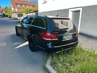 Gebraucht Mercedes E220 170 PS (125 kW) 2013 Schwarz Kombi
