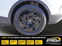 Gebraucht VW ID.4 Pro Performance 150 kW (204 PS) 2023 Weiß metallic (gletscherweiß) SUV