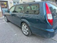 Gebraucht Ford Mondeo 130 PS (95 kW) 2005 Blau Kombi