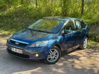 Gebraucht Ford Focus 101 PS (74 kW) 2010 Blau Limousine