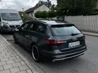 Gebraucht Audi A4 S-Line 163 PS (119 kW) 2023 Grau Limousine