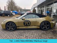 Neu Porsche 992 541 PS (397 kW) 2026 Grün Cabrio