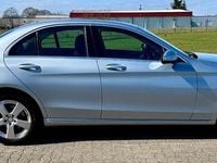 Gebraucht Mercedes C200 184 PS (135 kW) 2014 Silber Limousine