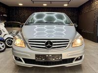Gebraucht Mercedes B180 109 PS (80 kW) 2006 Silber Van / Kleinbus