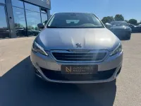 Gebraucht Peugeot 308 Access 116 PS (85 kW) 2017 Silber Limousine