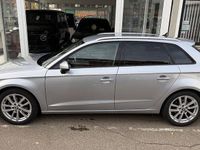 Gebraucht Audi A3 Sport 150 PS (110 kW) 2019 Florettsilber Limousine