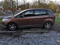 Gebraucht Ford C-MAX 140 PS (102 kW) 2013 Gold Van / Kleinbus