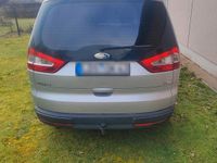Gebraucht Ford Galaxy 140 PS (102 kW) 2008 Silber Van / Kleinbus